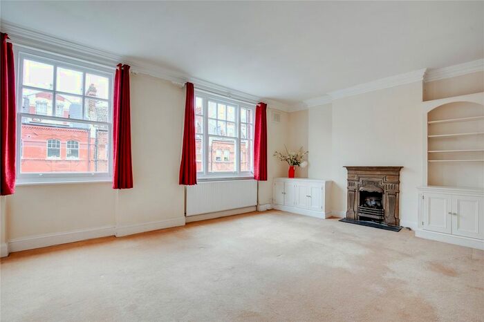 2 Bedroom Flat To Rent In Avonmore Road, London, W14