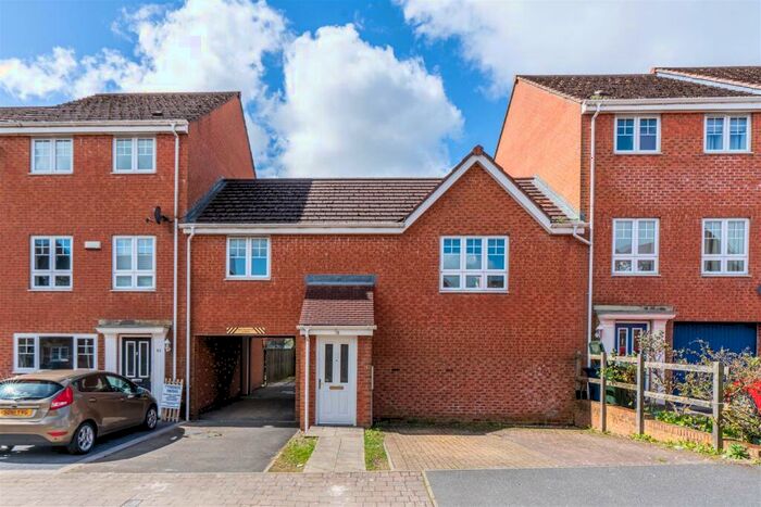 2 Bedroom Apartment To Rent In Skendleby Drive, Kenton, NE3