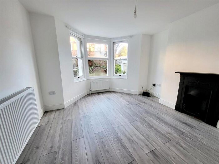 1 Bedroom Flat To Rent In Marlborough Road, Ramsgate, CT11