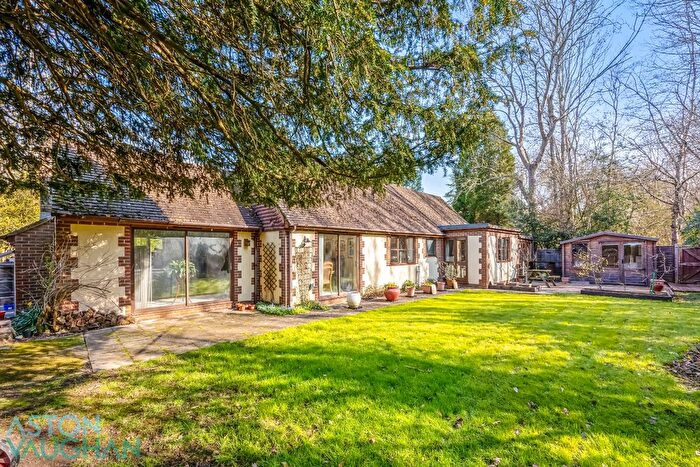 3 Bedroom Detached House To Rent In Ditchling Common, Burgess Hill, RH15