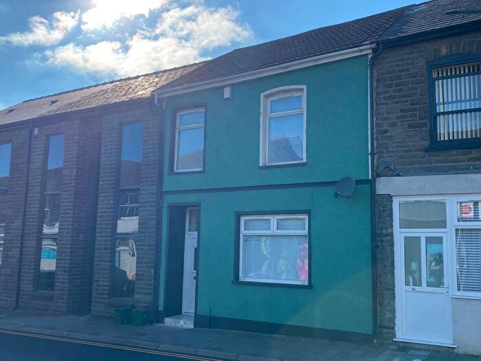 4 Bedroom Terraced House To Rent In Pontypridd, CF37