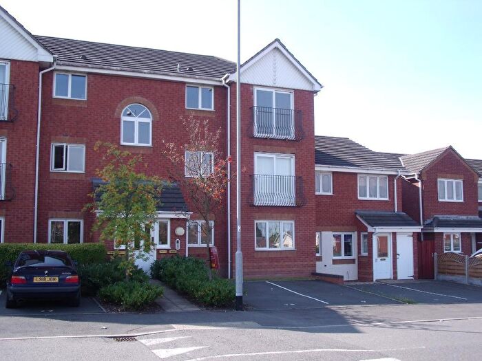 2 Bedroom Flat To Rent In Grazier Avenue, Fazeley, B77