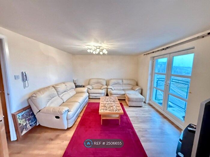 4 Bedroom Flat To Rent In Links Road, Aberdeen, AB24