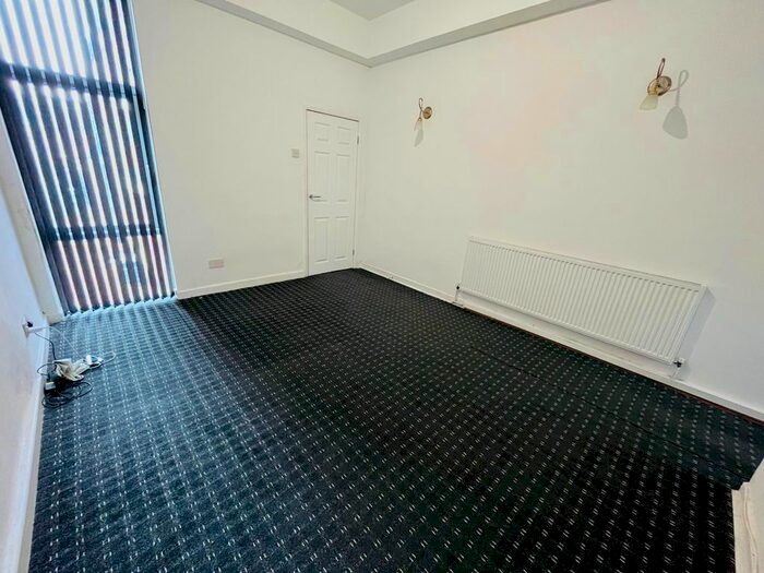 4 Bedroom Terraced House For Sale In Colchester Street, Coventry, CV1