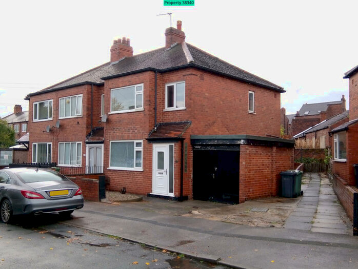 2 Bedroom Semi-Detached House To Rent In Thornton Gardens, Leeds, LS12