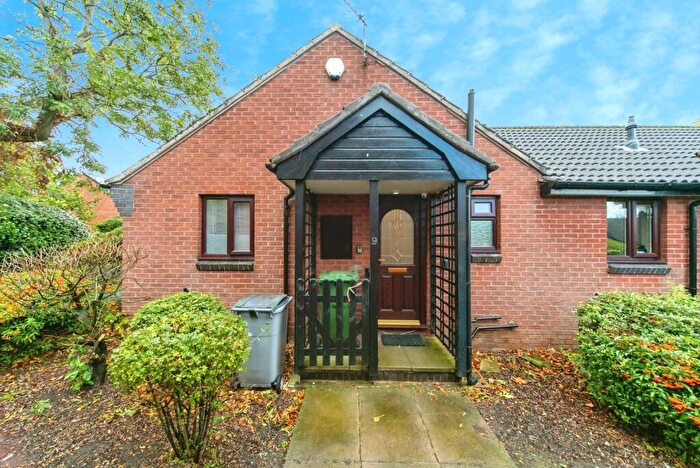 1 Bedroom Bungalow For Sale In Rectory Close, Tranmere, CH42