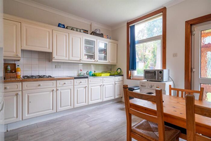 3 Bedroom House To Rent In Crookesmoor Road, Crookesmoor, S6