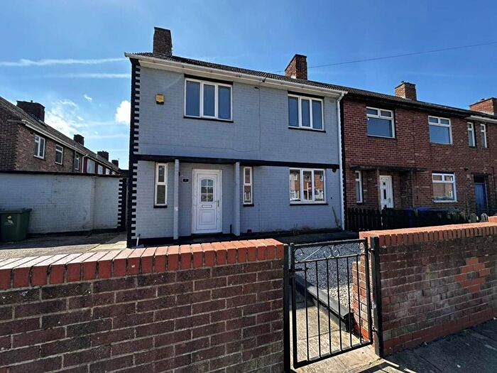 3 Bedroom Terraced House To Rent In Cabourne Road, Grimsby, DN33