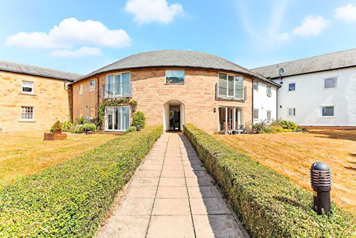 2 Bedroom Apartment For Sale In Moor Allerton Hall, Lidgett Lane, LS8