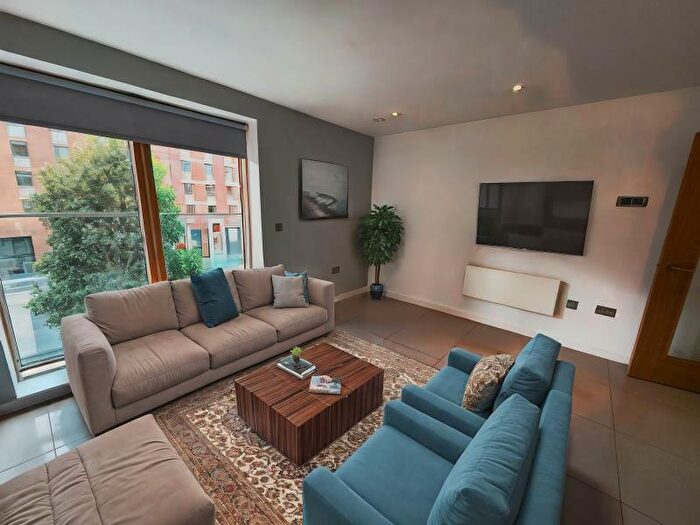 2 Bedroom Apartment To Rent In Apt .:: Ice Plant, M4