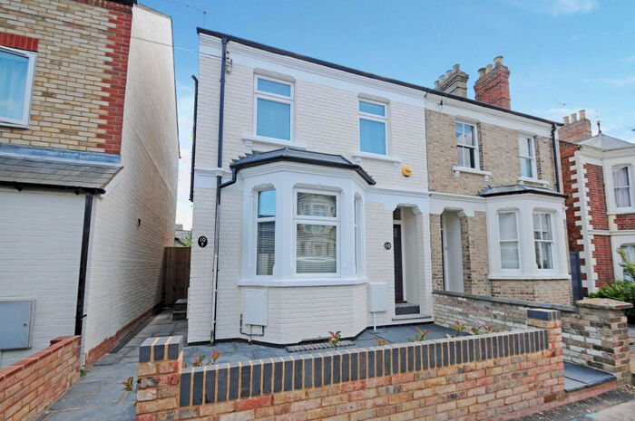 1 Bedroom Apartment To Rent In East Oxford, Oxford, Oxfordshire, OX4