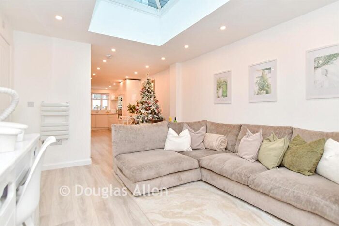 2 Bedroom Semi-Detached House For Sale In Church End Lane, Runwell, Wickford, Essex, SS11