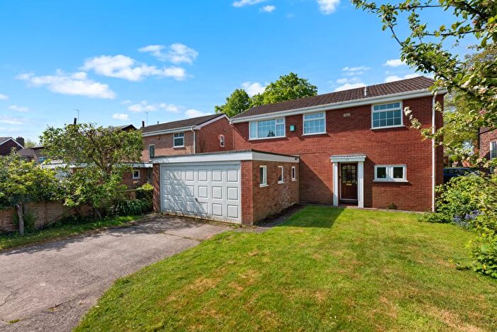 4 Bedroom Property For Sale In Wigan Road, Standish, Wigan, WN6