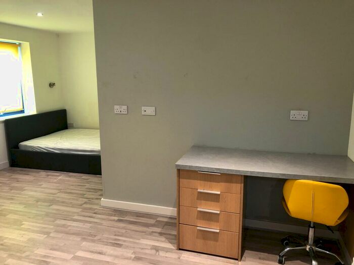 Studio To Rent In Marvell Lane Flat, PL4