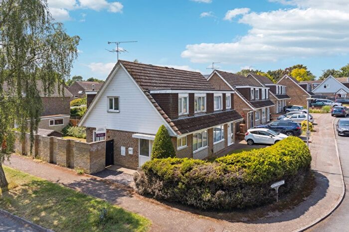 3 Bedroom Semi-Detached House For Sale In Tennyson Avenue, Hitchin, SG4