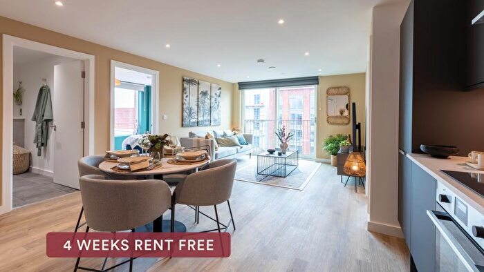 2 Bedroom Flat To Rent In Bradford Street, Birmingham, B12