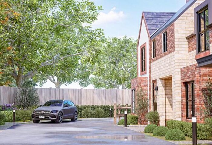 3 Bedroom Terraced House For Sale In West End, Witney, OX28