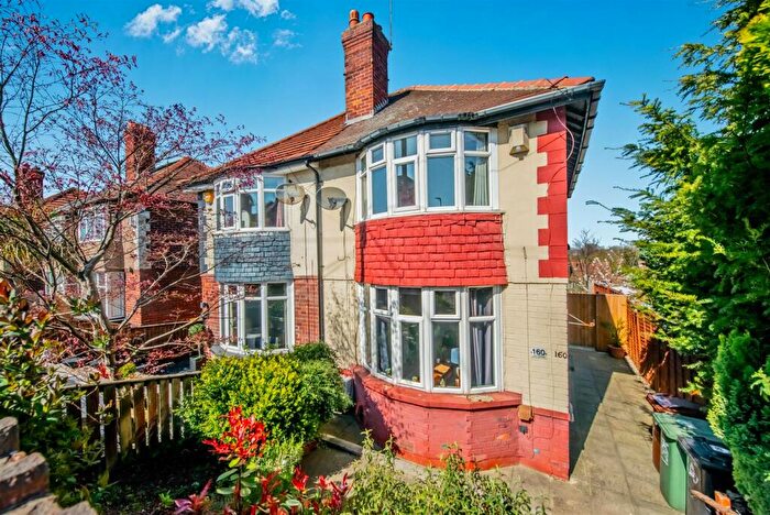 2 Bedroom Semi Detached House For Sale In Green Hill Road, Leeds, LS13