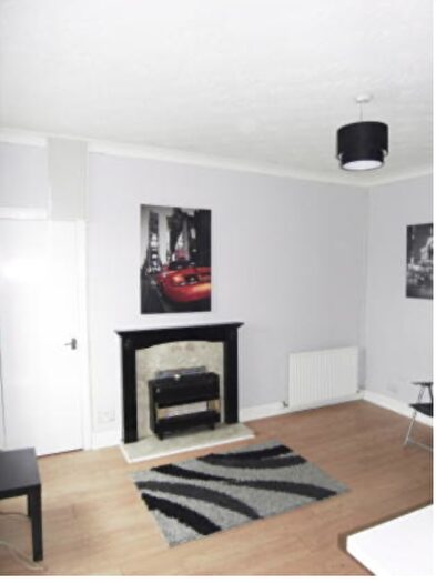 1 Bedroom Flat To Rent In East Main Street, Broxburn, West Lothian, EH52