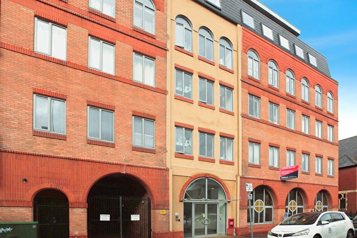 2 Bedroom Flat For Sale In Park Road, Peterborough, PE1