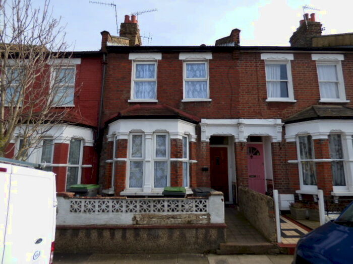 4 Bedroom Terraced House To Rent In Rowley Road, Tottenham, N15