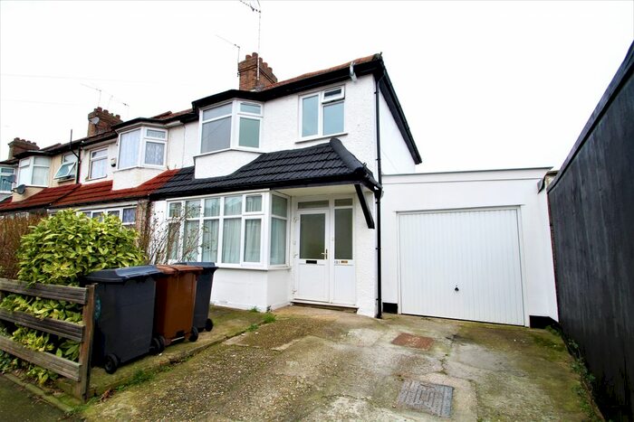 1 Bedroom Flat To Rent In Mount Pleasant Road, London, E17