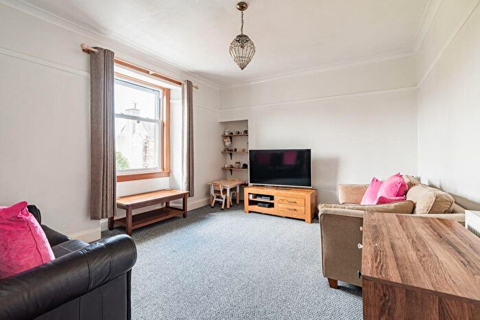 1 Bedroom Flat For Sale In Oswald Terrace, Edinburgh, EH12