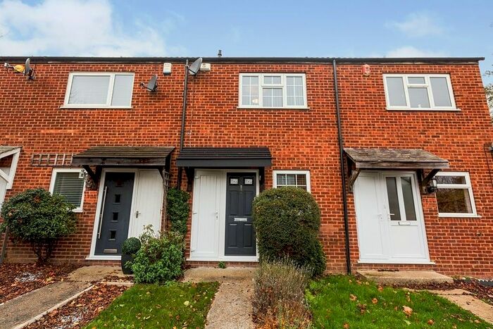 2 Bedroom Terraced House To Rent In Kilndown, Gravesend, Kent, DA12