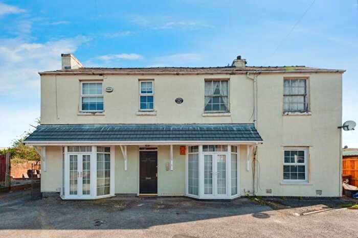 2 Bedroom Flat For Sale In Warrington Road, Rainhill, Prescot, Merseyside, L35