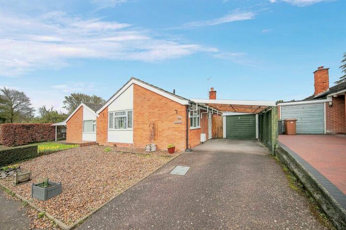2 Bedroom Detached Bungalow For Sale In Springfield Road, Lower Somersham, Ipswich, IP8