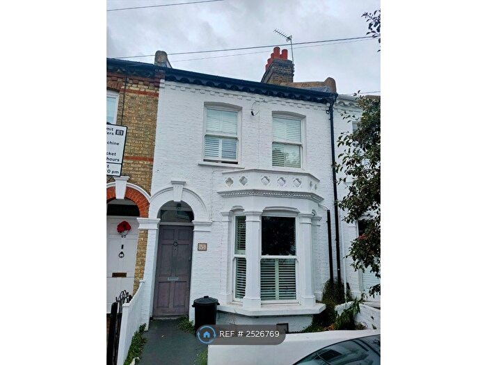 3 Bedroom Terraced House To Rent In London, London, SW17