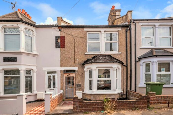 3 Bedroom Terraced House To Rent In Owenite Street, Abbey Wood, SE2