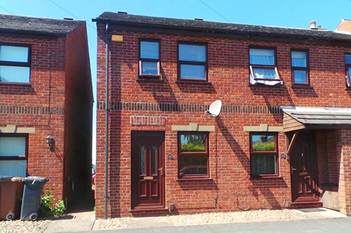 2 Bedroom End Of Terrace House To Rent In Windmill View, Lincoln, LN1