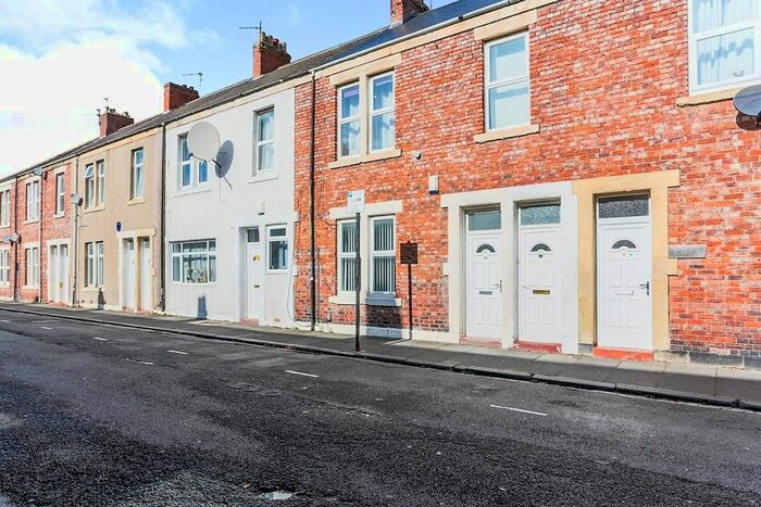 1 Bedroom Flat To Rent In Hugh Street, Wallsend, Tyne And Wear, NE28