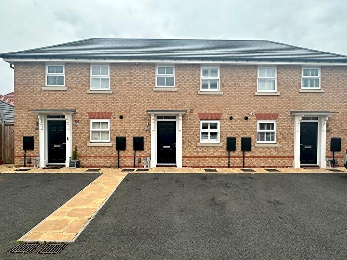 2 Bedroom Terraced House For Sale In Worthing Grove, Tamworth, B78