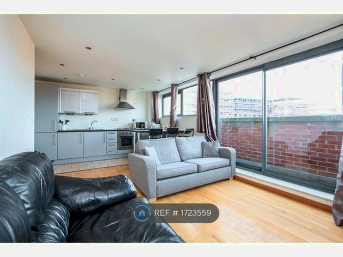 2 Bedroom Flat To Rent In Oldham Street, Liverpool, L1