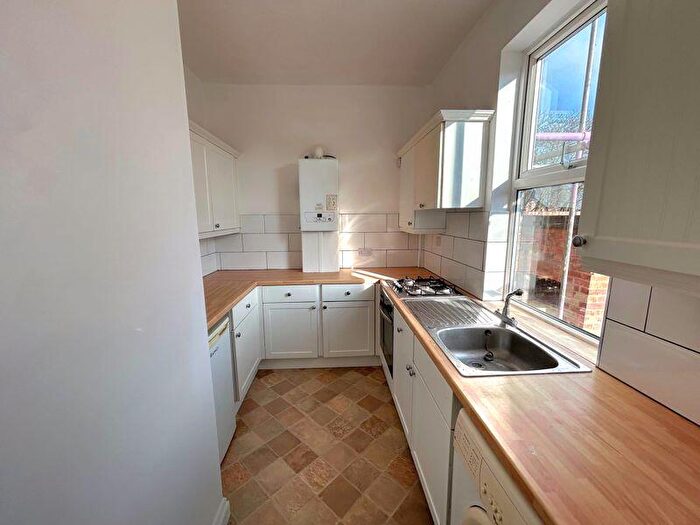 2 Bedroom Apartment To Rent In Elm Avenue, Mapperley Park, Nottingham, NG3