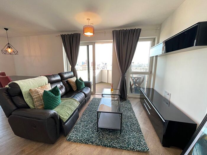 2 Bedroom Flat To Rent In Ivy Point, Hannaford Walk, London, E3