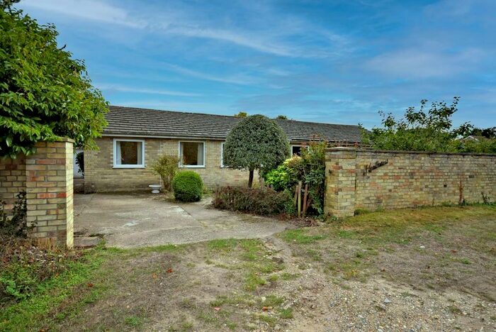 4 Bedroom Detached Bungalow For Sale In Blackheath Road, Wenhaston, IP19