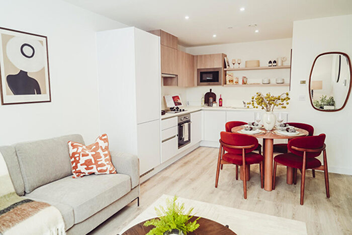 1 Bedroom Apartment To Rent In Walton House, DE1