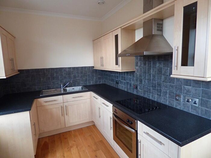 1 Bedroom Apartment To Rent In Wood Street, Swindon, SN1