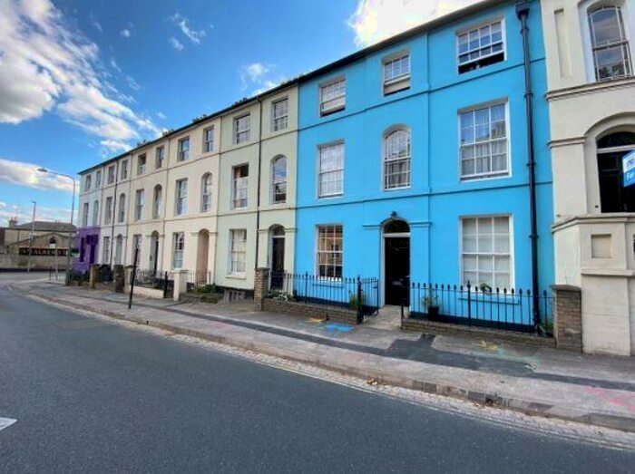 1 Bedroom Flat To Rent In Fonnereau Road, Ipswich, IP1