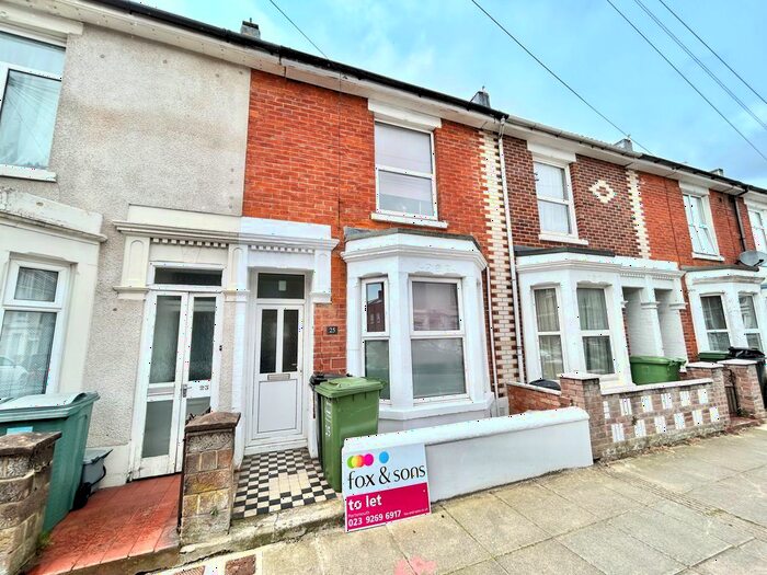 4 Bedroom Property To Rent In Bath Road, Southsea, PO4