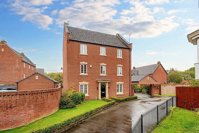 6 Bedroom Detached House For Sale In Regency Park, Widnes, WA8