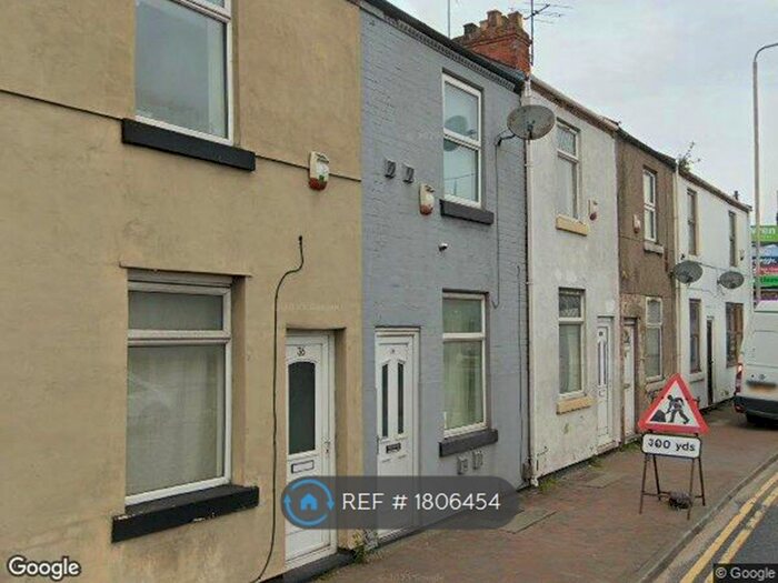 2 Bedroom Flat To Rent In Portland Street, Mansfield, NG18