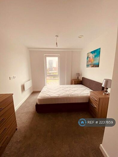 1 Bedroom Flat To Rent In Worral Street, Salford, Manchester, M5