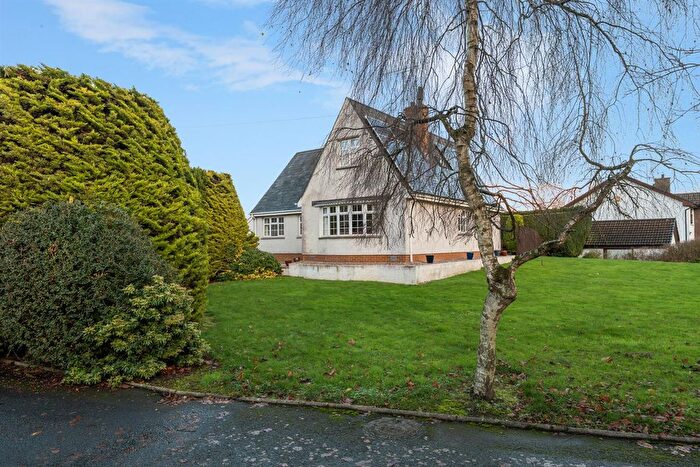 4 Bedroom Property For Sale In Montalto Court, Ballynahinch, BT24