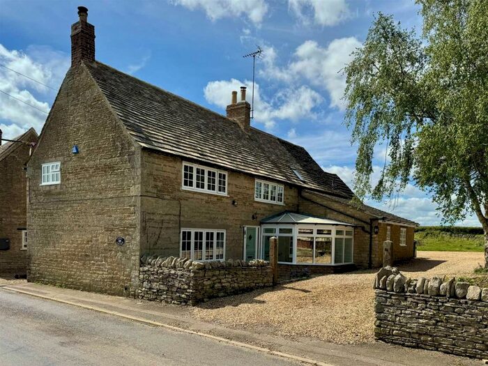 4 Bedroom Cottage To Rent In April Cottage, Southorpe, Lincolnshire, PE9