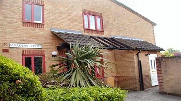 2 Bedroom Flat To Rent In Marshaw Court, Bamburgh Close, Reading, RG2