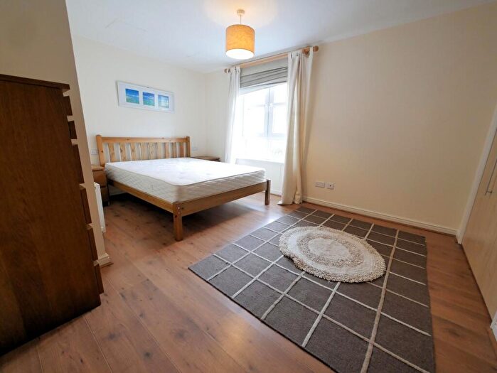 1 Bedroom Flat To Rent In Bethlehem Way, Lochend, Edinburgh, EH7